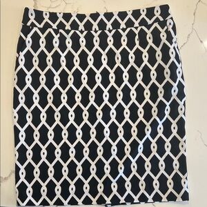 Adrienne Vittadini Black and White Geometric Pencil Skirt Size 10